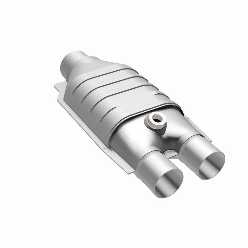 MagnaFlow universal catalytic converter 2.5 inch inlet/outlet stainless steel CARB compliant OBDII 4451337