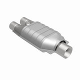 MagnaFlow universal catalytic converter 2.5 inch inlet/outlet stainless steel CARB compliant OBDII 4451337