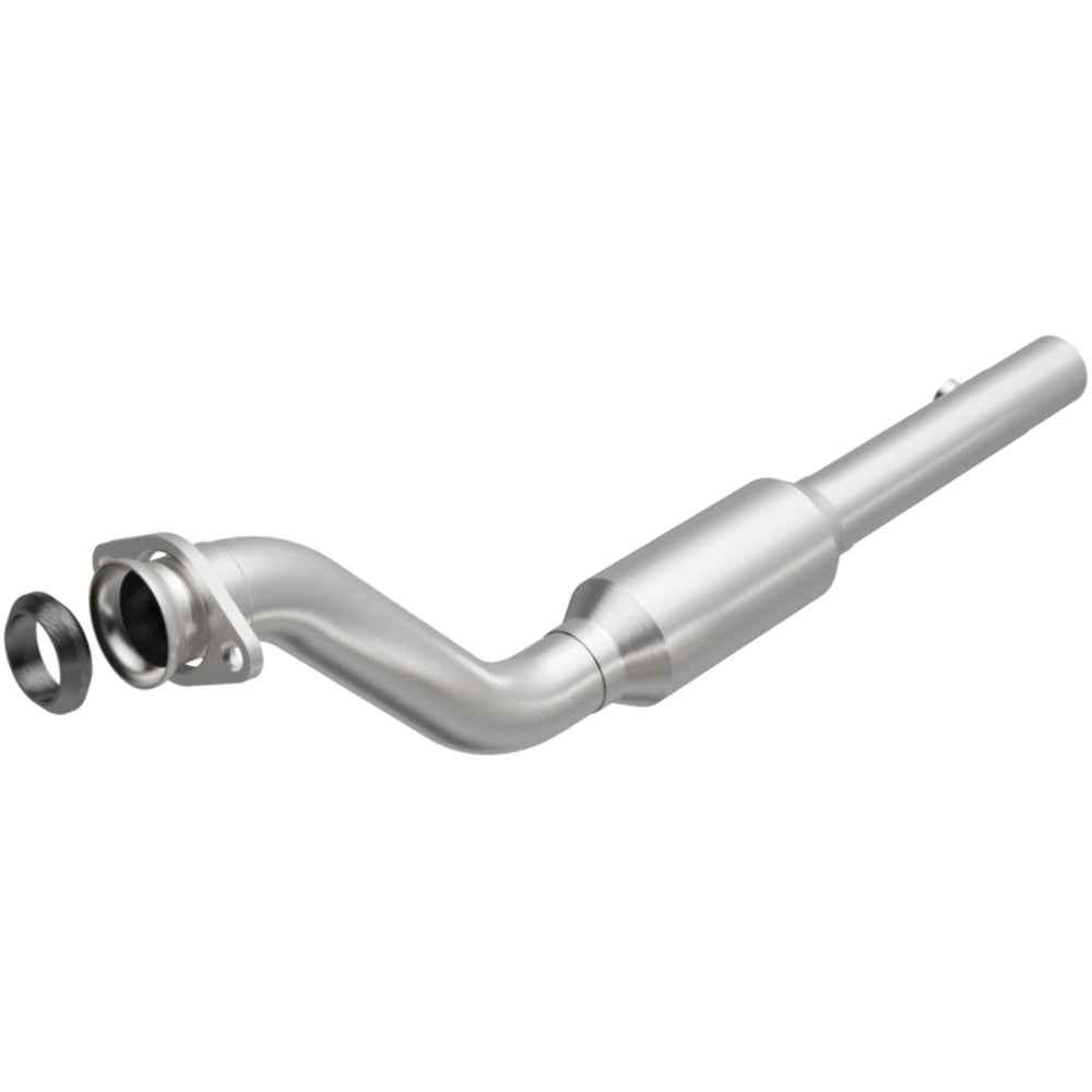 MagnaFlow direct-fit catalytic converter fits 1996 Buick Park Avenue, 1996 Buick LeSabre, and additional vehicles. Avoid potential exhaust leaks by using the included gaskets to ge