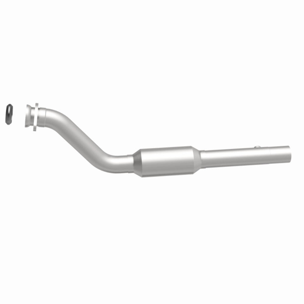 MagnaFlow direct-fit catalytic converter fits 1996 Buick Park Avenue, 1996 Buick LeSabre, and additional vehicles. Avoid potential exhaust leaks by using the included gaskets to ge