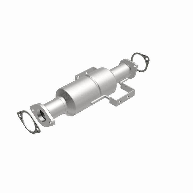 MagnaFlow direct-fit catalytic converter fits 1995-1999 Mitsubishi Eclipse and 1995-1998 Eagle Talon. Avoid potential exhaust leaks by using the included gaskets to get a proper se