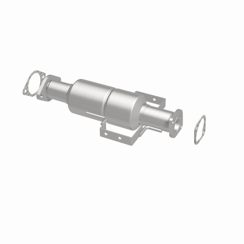 MagnaFlow direct-fit catalytic converter fits 1995-1999 Mitsubishi Eclipse and 1995-1998 Eagle Talon. Avoid potential exhaust leaks by using the included gaskets to get a proper se