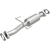 MagnaFlow direct-fit catalytic converter fits 1996 Ford Escort and 1996 Mercury Tracer. Avoid potential exhaust leaks by using the included gaskets to get a proper seal and 1996 Fo