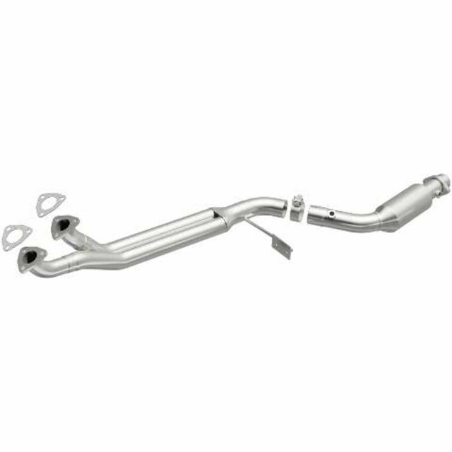 MagnaFlow direct-fit catalytic converter for 1997-1998 BMW 2.8L stainless steel CARB compliant 4481693