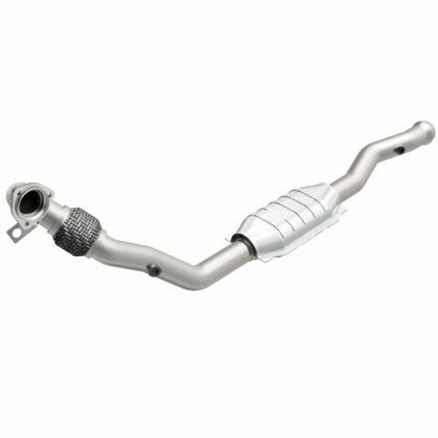 MagnaFlow direct-fit catalytic converter fits 1996-1997 Volvo 850 2.3L and 1997 Volvo 850 2.3L Turbo 2.3L stainless steel Federal EPA compliant OBDII 23763