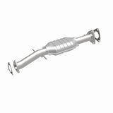 MagnaFlow direct-fit catalytic converter fits 1998 Chevrolet S10 and 1998 GMC Sonoma. Avoid potential exhaust leaks by using the included gaskets to get a proper seal and 1998 Chev