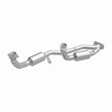 MagnaFlow direct-fit catalytic converter for 1999-2000 Ford stainless steel Federal EPA compliant OBDII 23542