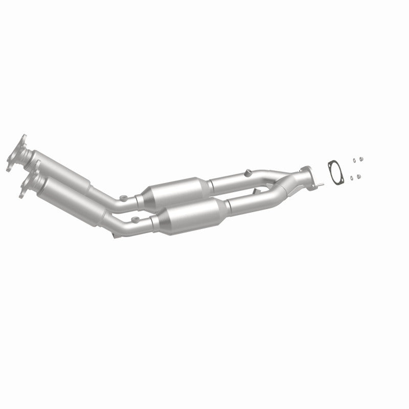 MagnaFlow direct-fit catalytic converter fits 1999 2001 Volvo S80 2.8L stainless steel CARB compliant 4481156