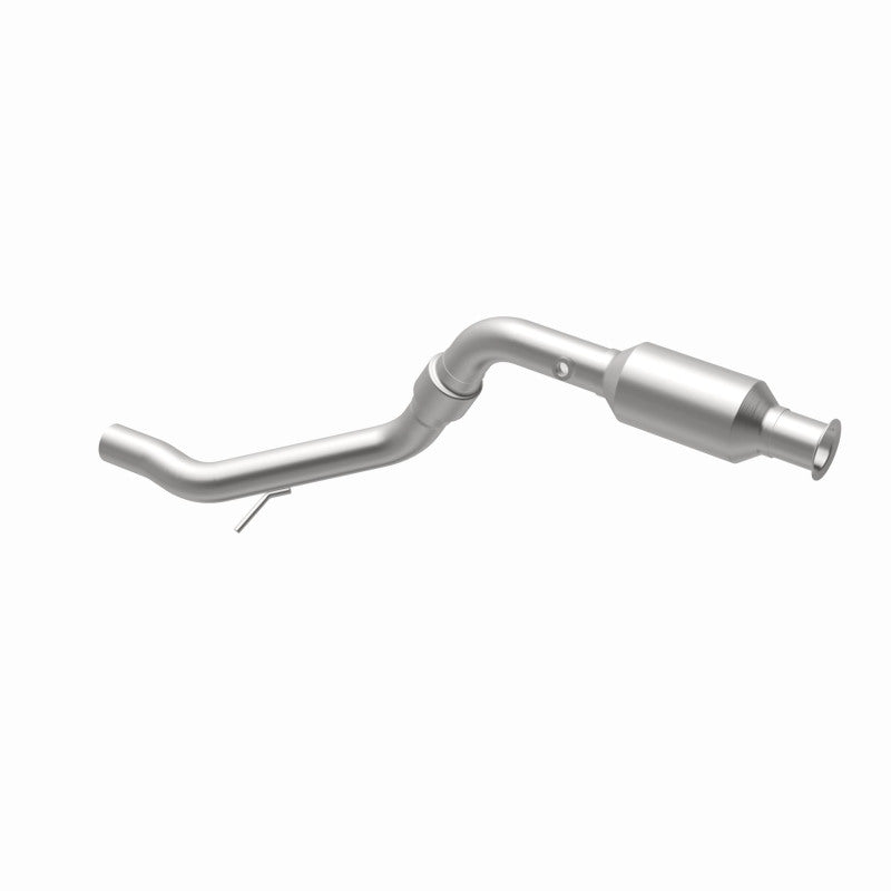 MagnaFlow direct-fit catalytic converter for 2000-2004 Chrysler 3.5L stainless steel CARB compliant 4481760