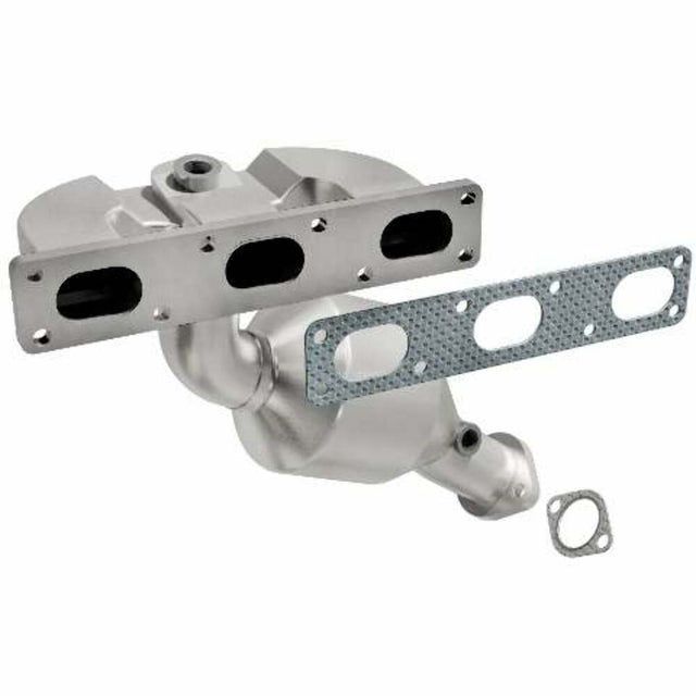 MagnaFlow direct-fit catalytic converter for 1998-2000 BMW stainless steel Federal EPA compliant OBDII 50176