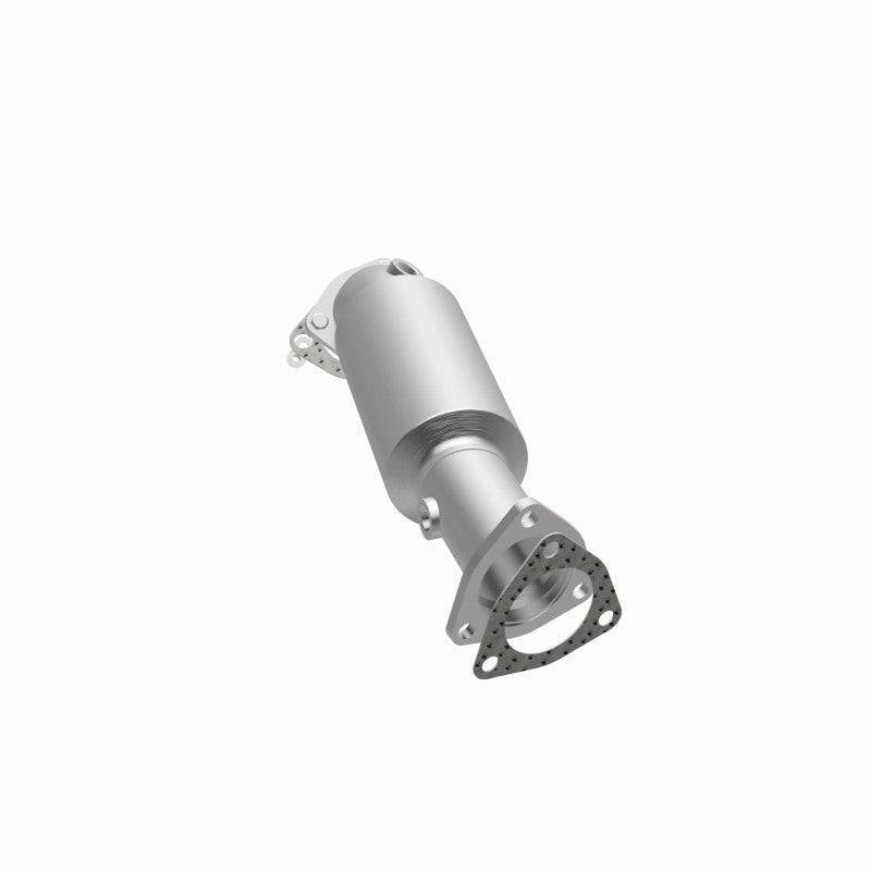 MagnaFlow direct-fit catalytic converter for 2001-2005 VW Passat 1.8L stainless steel CARB compliant 4561062
