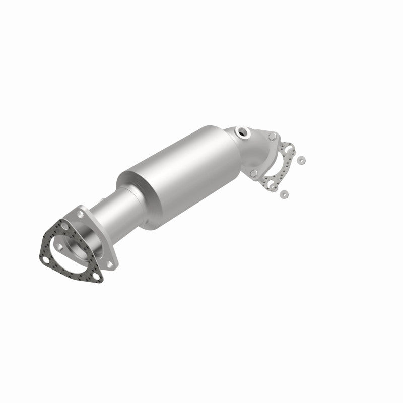 MagnaFlow direct-fit catalytic converter for 2001-2005 VW Passat 1.8L stainless steel CARB compliant 4561062