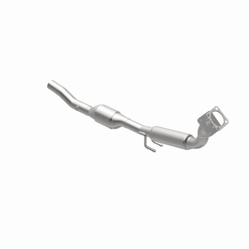 MagnaFlow direct-fit catalytic converter fits 2001 Volkswagen Beetle 2.0L stainless steel CARB compliant 4481613