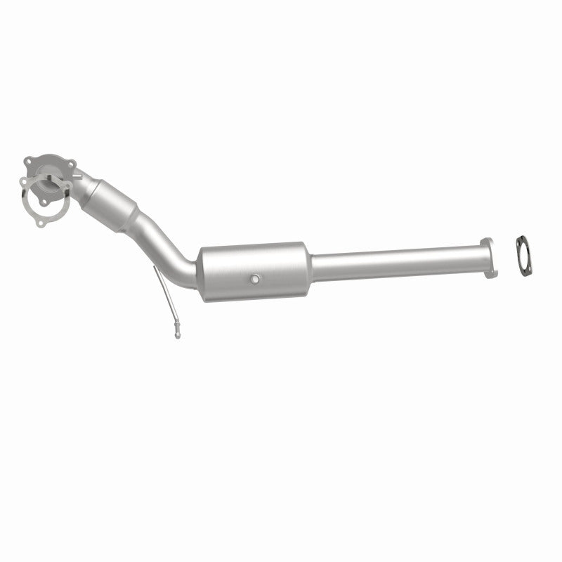 MagnaFlow direct-fit catalytic converter fits 2001 Volvo V70 and 2001 Volvo S60. Avoid potential exhaust leaks by using the included gaskets to get a proper seal and 2001 Volvo S60
