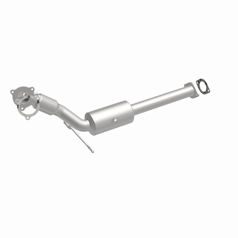 MagnaFlow direct-fit catalytic converter fits 2001 Volvo V70 and 2001 Volvo S60. Avoid potential exhaust leaks by using the included gaskets to get a proper seal and 2001 Volvo S60