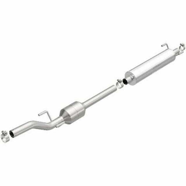 MagnaFlow direct-fit catalytic converter fits 2003-2006 Dodge Sprinter 2500, Freightliner Sprinter 2500, and additional vehicles. Hardware is included to eliminate the hassle of wo