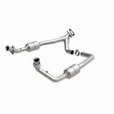 MagnaFlow direct-fit catalytic converter fits 2002 Ford E-350 Super Duty, 2002 Ford E-250 Econoline, and additional vehicles and 2002 Ford E-150 Ecoline Compliant stainless steel C