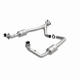 MagnaFlow direct-fit catalytic converter fits 2002 Ford E-350 Super Duty, 2002 Ford E-250 Econoline, and additional vehicles and 2002 Ford E-150 Ecoline Compliant stainless steel C