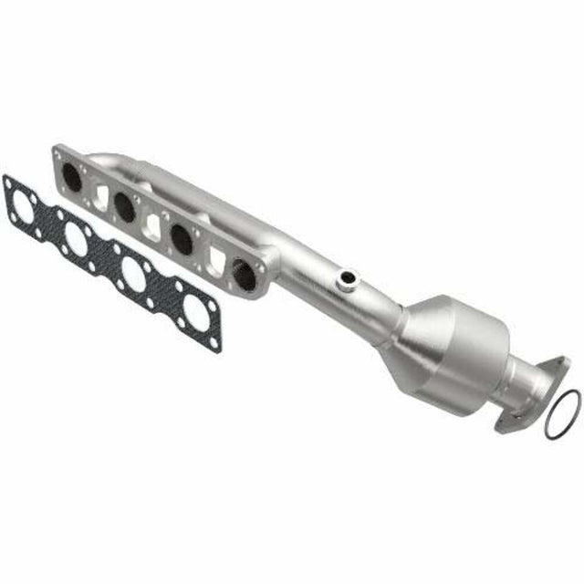MagnaFlow direct-fit catalytic converter fits 2003-2004 INFINITI M45 and 2003-2006 INFINITI Q45, this and 2003-2004 M45 V8 4.5 4.5 inch inlet/outlet stainless steel CARB compliant 