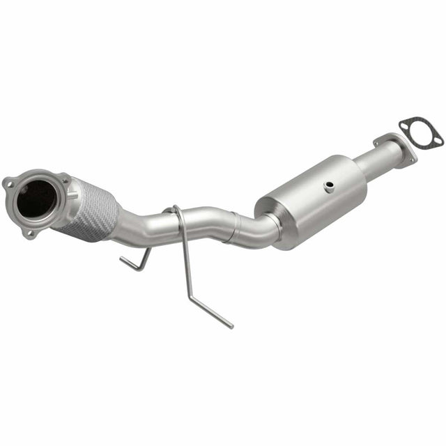 MagnaFlow direct-fit catalytic converter fits 2003-2004 Volvo S60 and Volvo V70. Avoid potential exhaust leaks by using the included gaskets to get a proper seal and 2003 2004 Volv