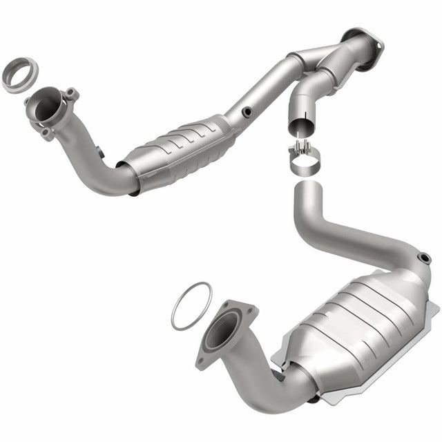 MagnaFlow direct-fit catalytic converter fits 2003 Chevrolet SSR 5.3L stainless steel CARB compliant 4451640