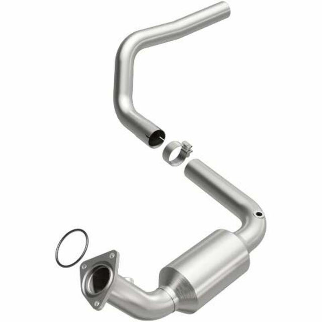 MagnaFlow direct-fit catalytic converter fits 2003 Hummer H2 6.0L stainless steel CARB compliant 4451218