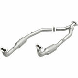 MagnaFlow direct-fit catalytic converter fits 2003 Land Rover Discovery 4.6L stainless steel CARB compliant 4551028