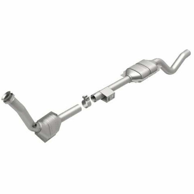 MagnaFlow direct-fit catalytic converter fits 2003 Mercedes-Benz ML320 3.2L and 2003 Mercedes ML320 3.2L stainless steel CARB compliant OBDII 51847