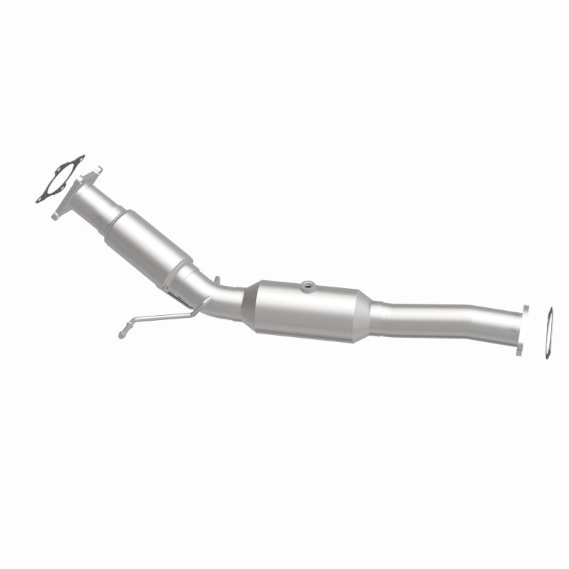 MagnaFlow direct-fit catalytic converter fits 2004-2005 Volvo S60 and 2004-2007 Volvo V70. Avoid potential exhaust leaks by using the included gaskets to get a proper seal and 2004