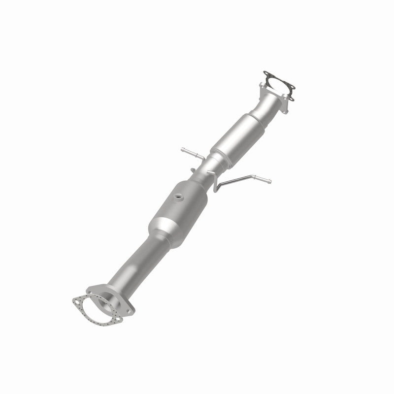 MagnaFlow direct-fit catalytic converter fits 2004-2005 Volvo S60 and 2004-2007 Volvo V70. Avoid potential exhaust leaks by using the included gaskets to get a proper seal and 2004