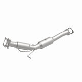 MagnaFlow direct-fit catalytic converter fits 2004-2005 Volvo S60 and 2004-2007 Volvo V70. Avoid potential exhaust leaks by using the included gaskets to get a proper seal and 2004