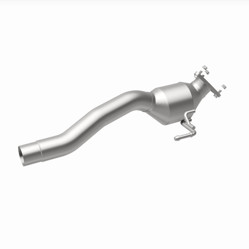 MagnaFlow direct-fit catalytic converter fits 2004-2006 Cayenne 4.5 inch inlet/outlet stainless steel CARB compliant 52377