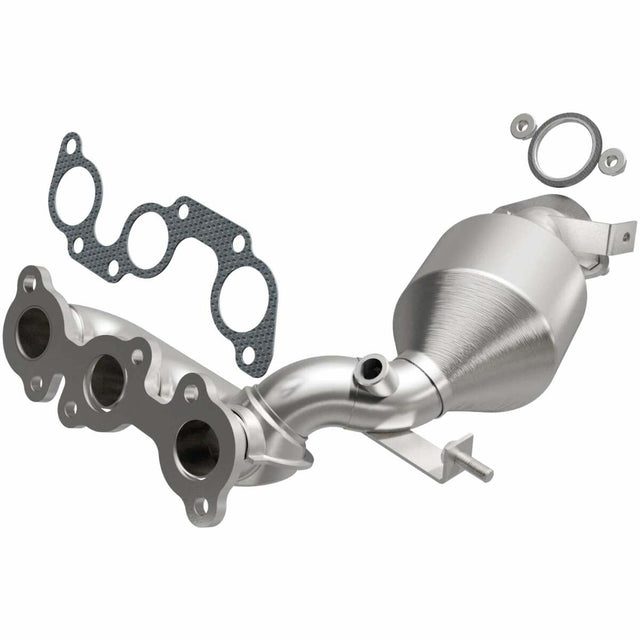 MagnaFlow direct-fit catalytic converter for 2004-2006 Toyota 3.3L stainless steel CARB compliant 5582834