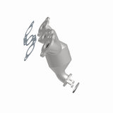 MagnaFlow direct-fit catalytic converter for 2004-2006 Toyota 3.3L stainless steel CARB compliant 5582837