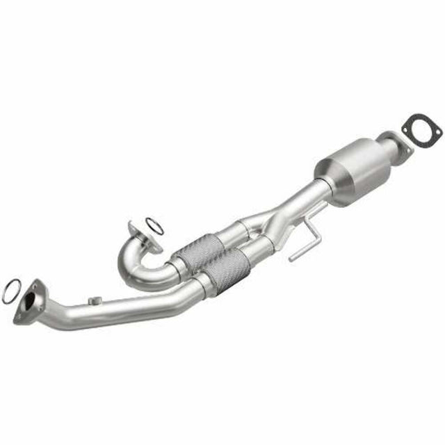MagnaFlow direct-fit catalytic converter for 2004-2009 Nissan 3.5L stainless steel CARB compliant 5592710