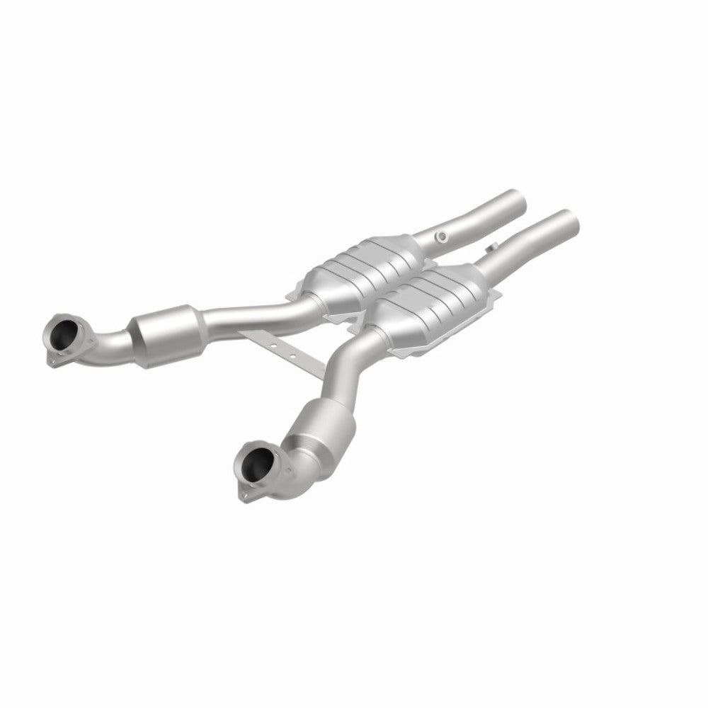 MagnaFlow direct-fit catalytic converter for 2000-2004 Chevy Corvette 5.7L stainless steel CARB compliant OBDII 51460