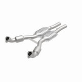 MagnaFlow direct-fit catalytic converter for 2000-2004 Chevy Corvette 5.7L stainless steel CARB compliant OBDII 51460