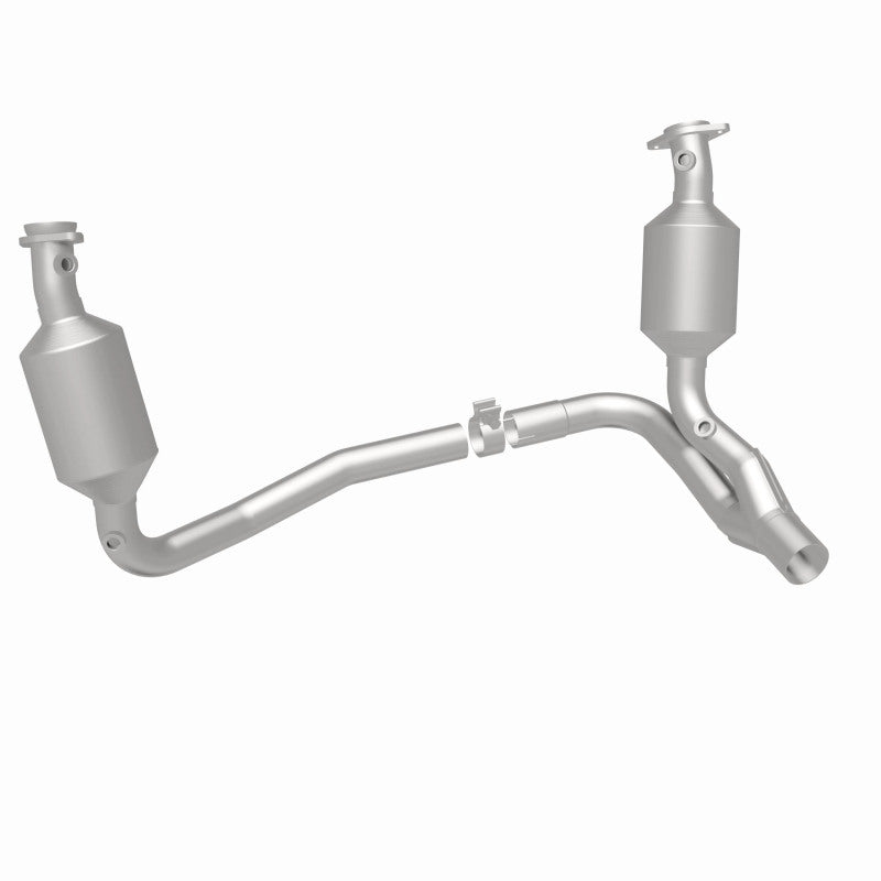 MagnaFlow direct-fit catalytic converter fits 2004 Dodge Dakota 3.7L stainless steel CARB compliant 4551026