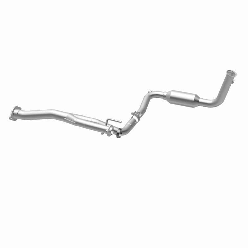 MagnaFlow direct-fit catalytic converter fits 2004 Jeep Liberty 3.7L stainless steel CARB compliant 4551582
