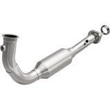 MagnaFlow direct-fit catalytic converter fits 2004 Jeep Liberty 3.7L stainless steel CARB compliant 4551583