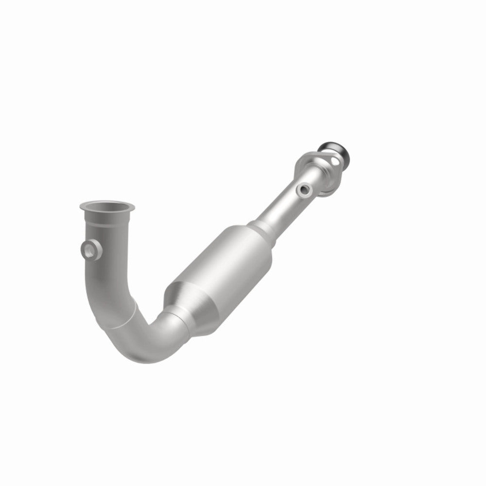MagnaFlow direct-fit catalytic converter fits 2004 Jeep Liberty 3.7L stainless steel CARB compliant 4551583