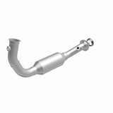 MagnaFlow direct-fit catalytic converter fits 2004 Jeep Liberty 3.7L stainless steel CARB compliant 5451583