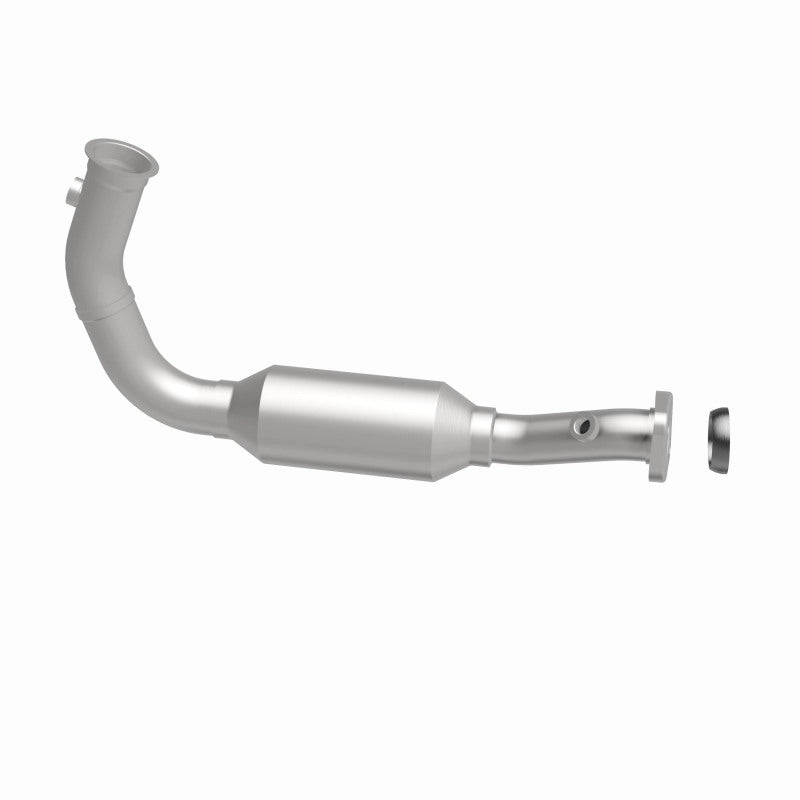 MagnaFlow direct-fit catalytic converter fits 2004 Jeep Liberty 3.7L stainless steel CARB compliant 5451583