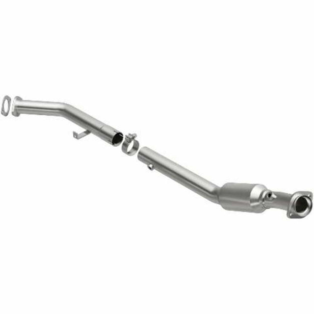 MagnaFlow direct-fit catalytic converter fits 2004 Pontiac GTO 5.7L stainless steel CARB compliant 4561030