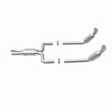 MagnaFlow direct-fit catalytic converter fits 2005-2006 Lincoln LS and 2005 Ford Thunderbird. Hardware is included to eliminate the hassle of working with corroded factory parts an