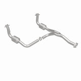 MagnaFlow direct-fit catalytic converter for 2005-2007 Jeep 3.7L stainless steel CARB compliant 5451186