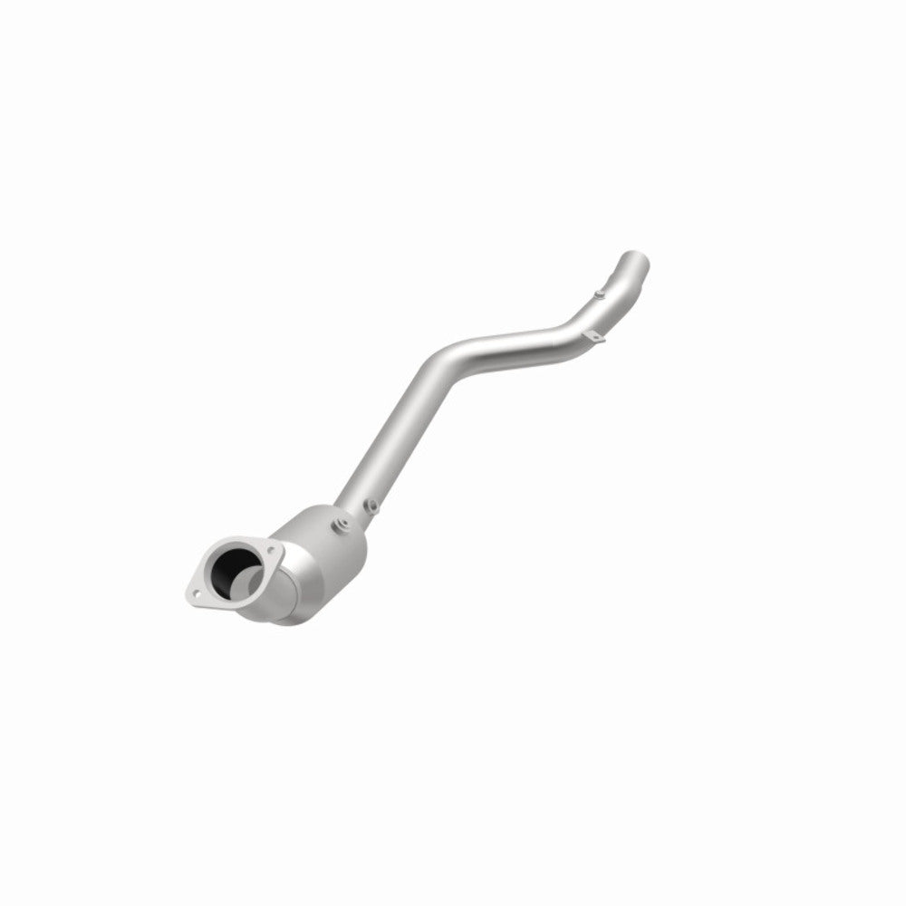 MagnaFlow direct-fit catalytic converter for 2005-2010 Chrysler stainless steel CARB compliant 26202