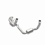 MagnaFlow direct-fit catalytic converter for 2005-2010 Jeep Grand Cherokee stainless steel CARB compliant OBDII 49709