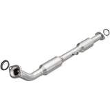 MagnaFlow direct-fit catalytic converter for 2013-2015 Toyota Tacoma 2.7L stainless steel CARB compliant 5582703