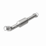 MagnaFlow direct-fit catalytic converter for 2012-2015 Toyota Tacoma 4.0L stainless steel CARB compliant 5592661